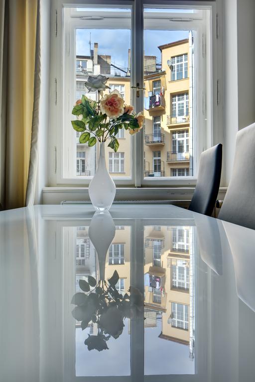 Selinor Old Town Apartments Praga Quarto foto