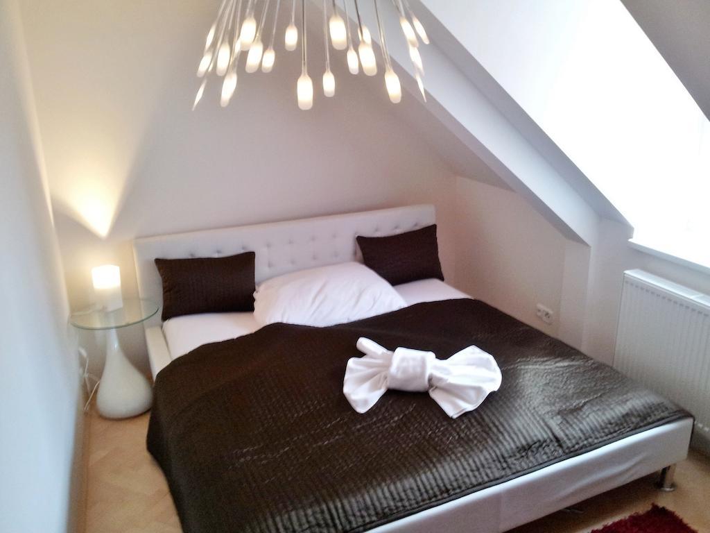 Selinor Old Town Apartments Praga Quarto foto