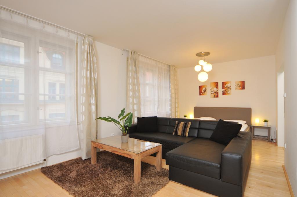 Selinor Old Town Apartments Praga Quarto foto